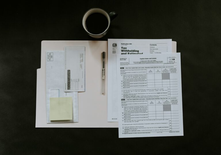 EDI trifft E-Rechnung: Was Industrieunternehmen bei parallelen Standards beachten müssen